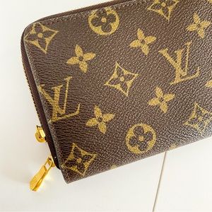 38. Designer Inspired Brown Monogram Leather Wallet